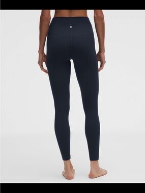 lululemon🍋Align W/POCKETS High-Rise 25”Leggings -True Navy-Size 8 Square dot